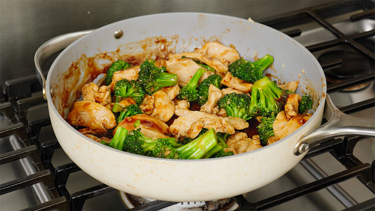 The sauce mixed in thoroughly with the Chinese chicken and broccoli.