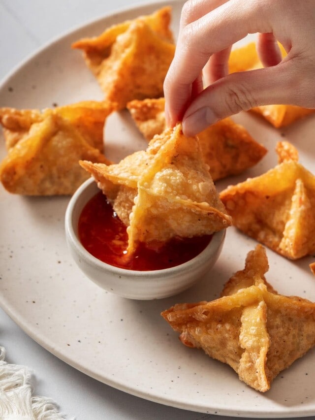 Easy Crab Rangoons (BETTER than Takeout)