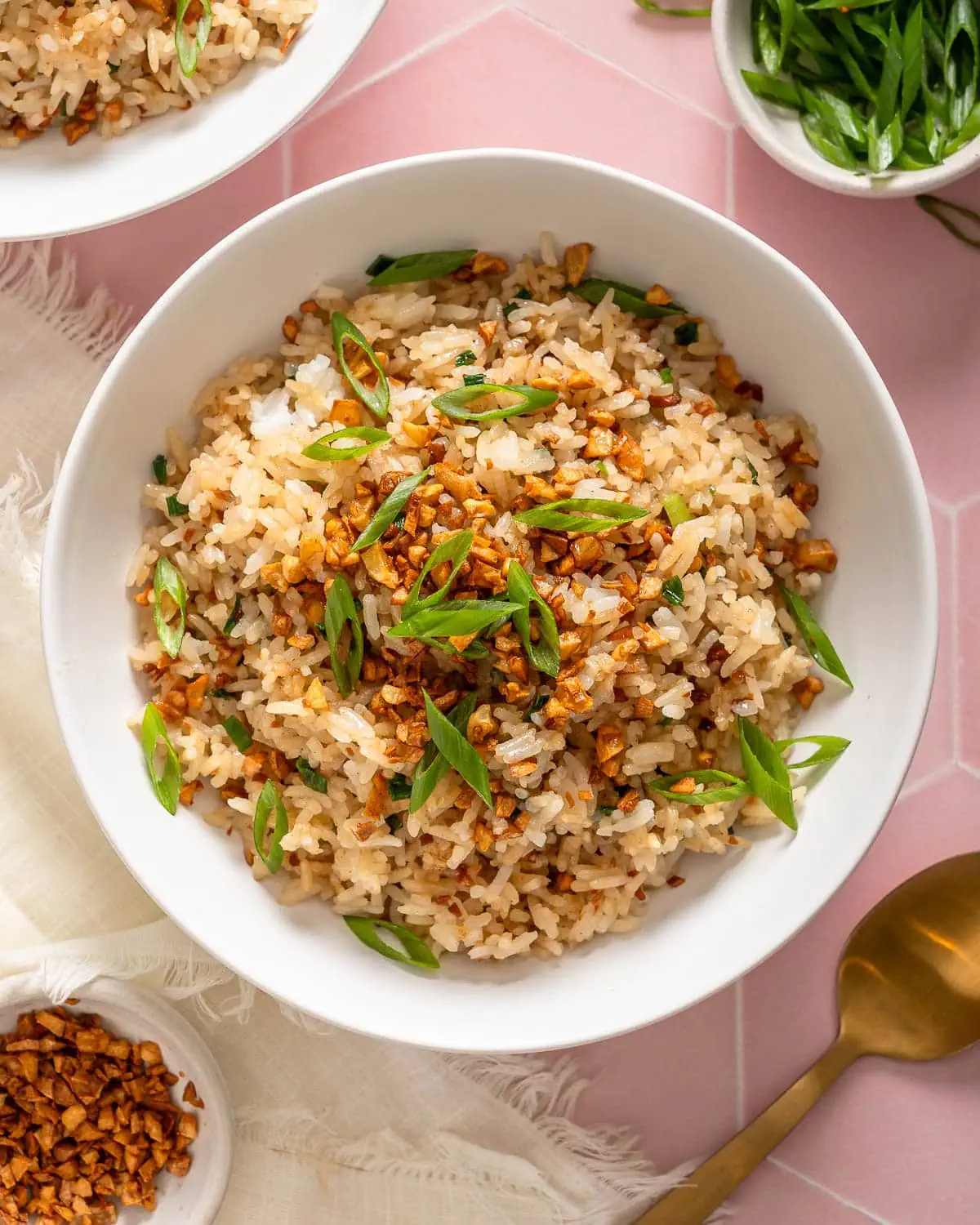 10 minute Garlic Fried Rice (Sinangag)