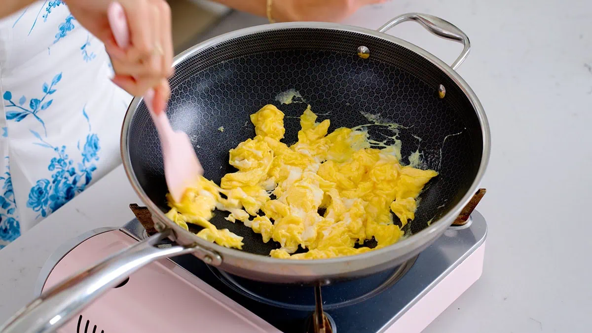 10 minute Egg Fried Rice (with Video)