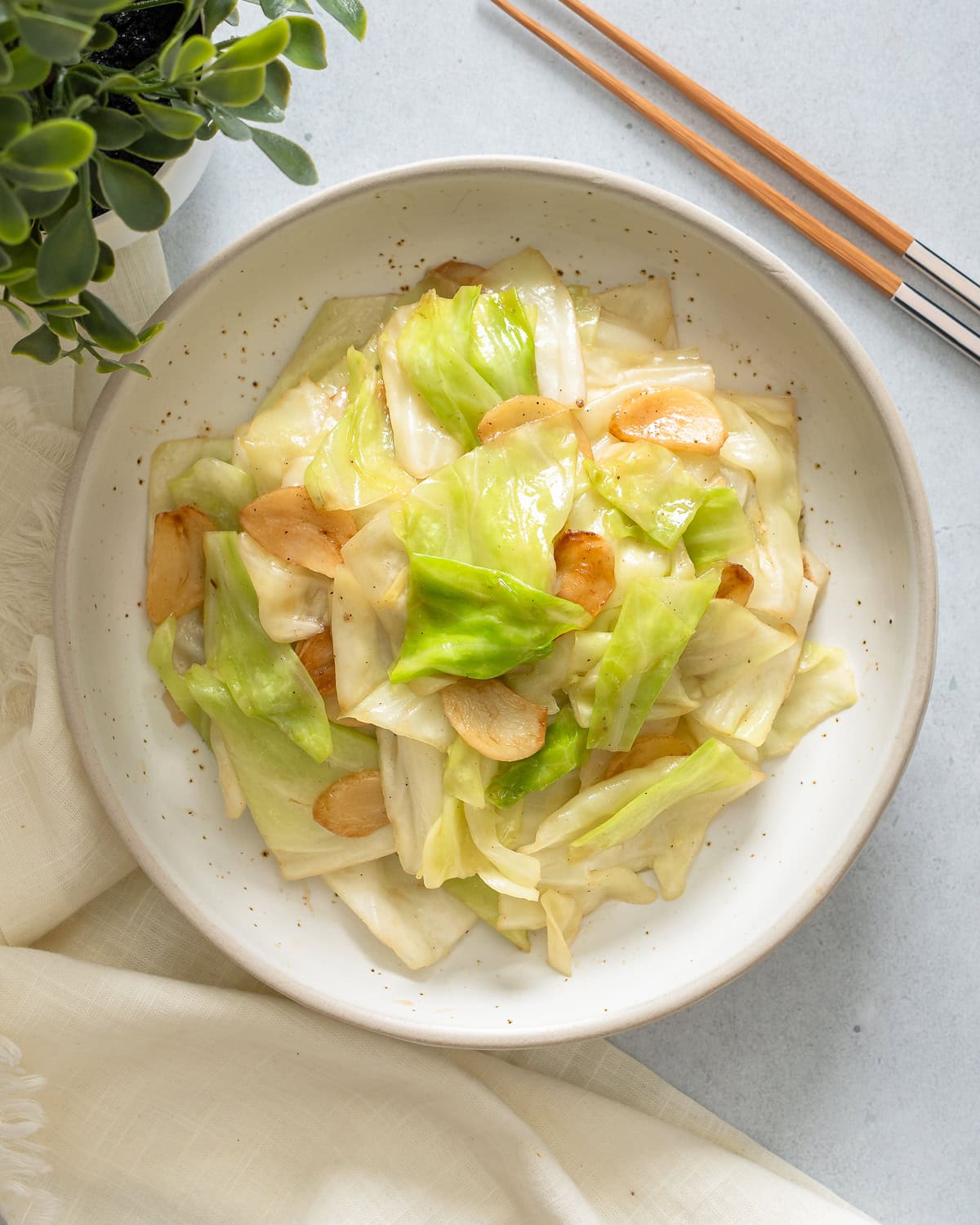 Taiwanese Cabbage with Garlic